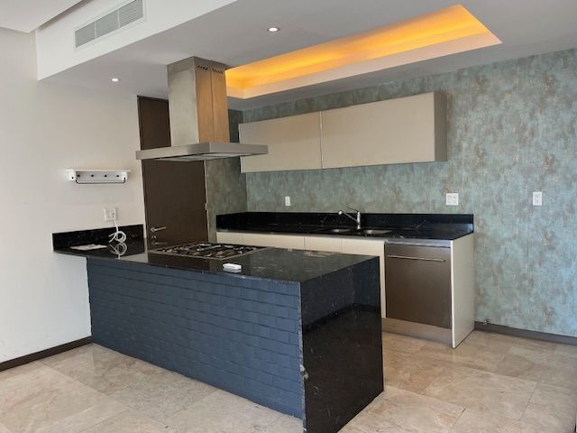 7 de 51: cocina con barra