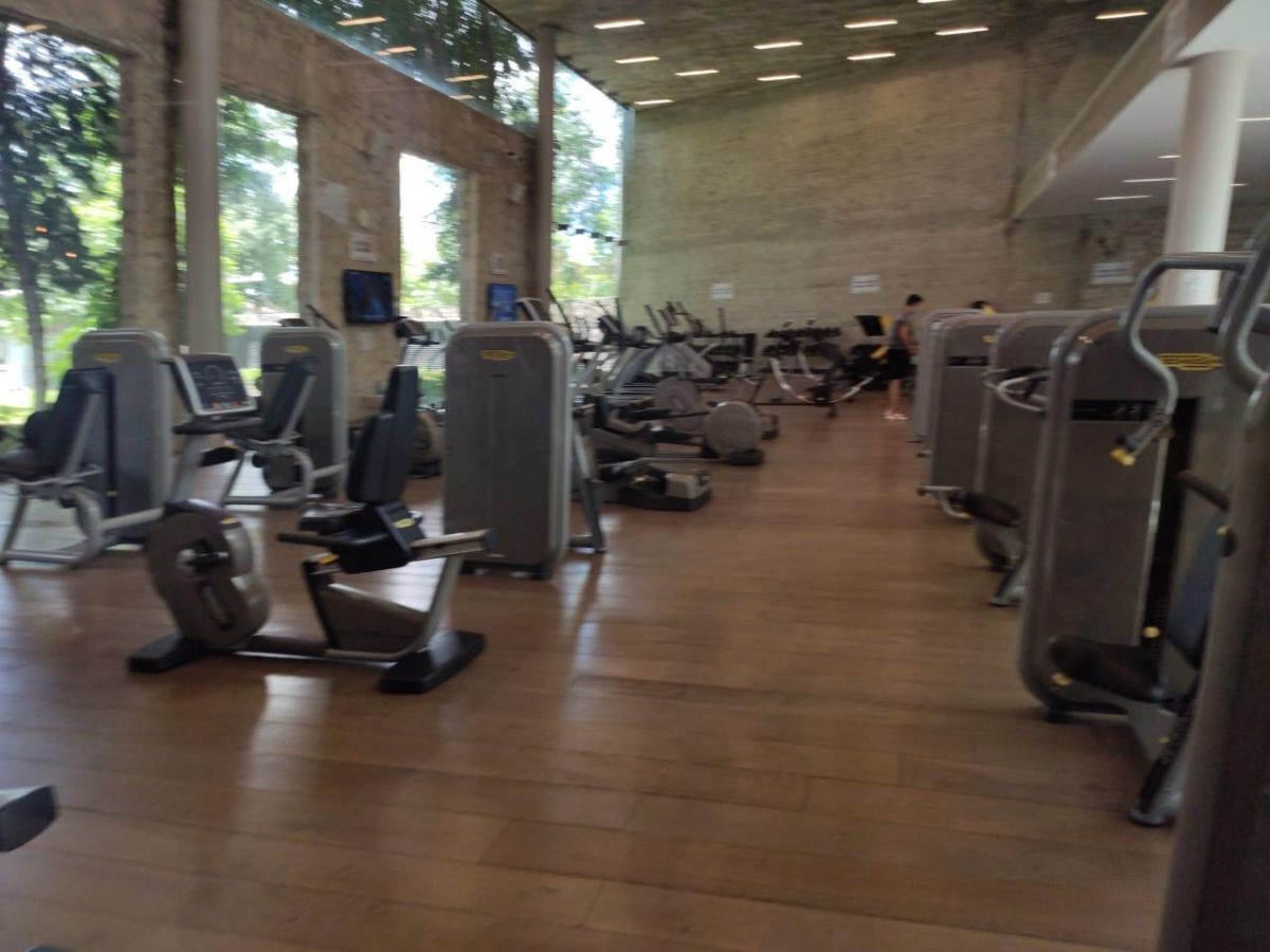 49 de 51: gimnasio