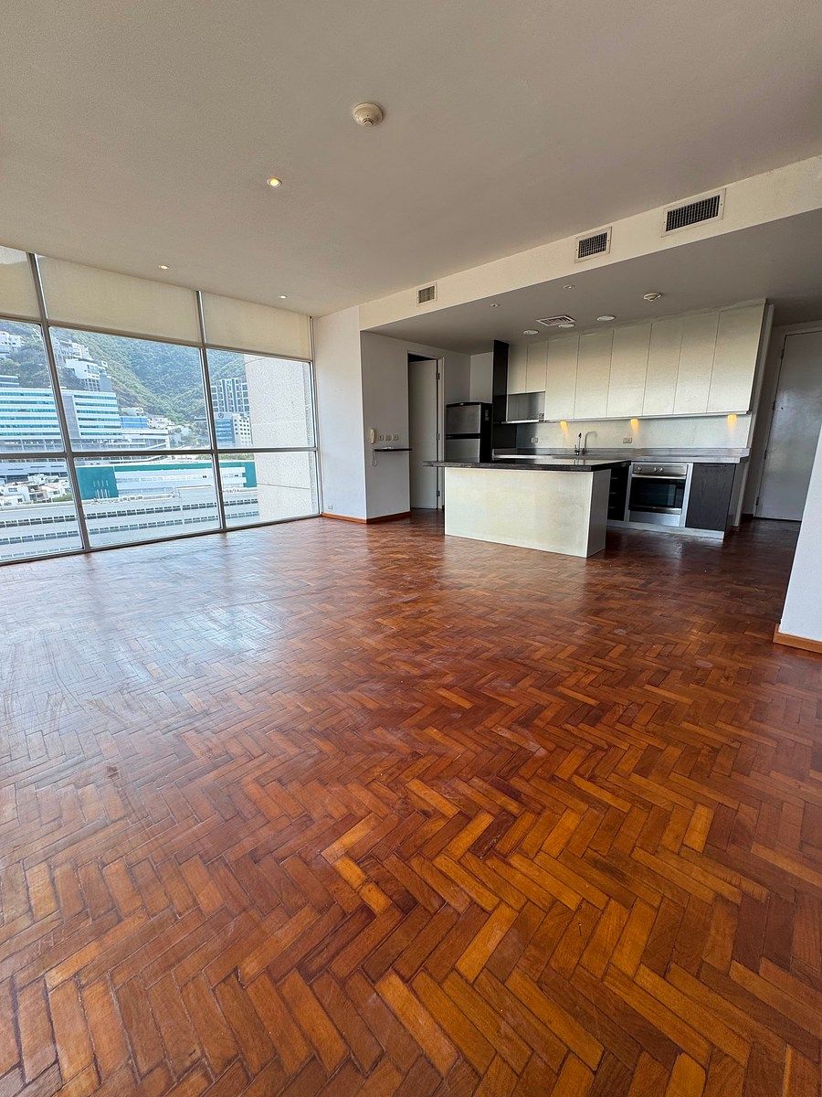 Apartment in Alfonso Reyes, Monterrey, photo 3 of 13