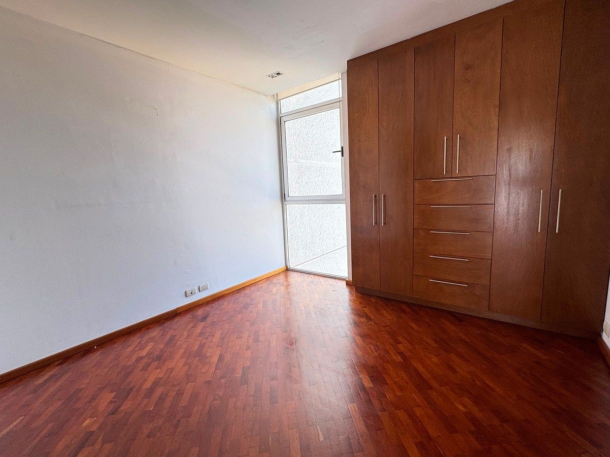 Apartment in Alfonso Reyes, Monterrey, photo 11 of 13