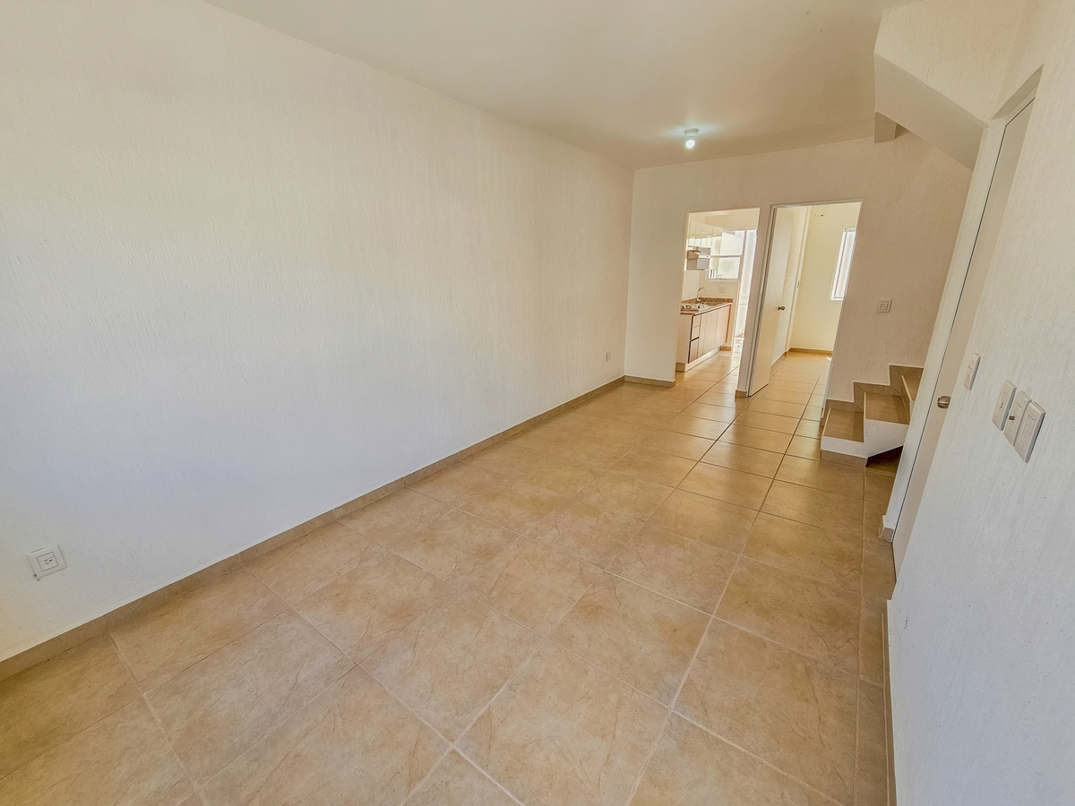 2 de 26: Sala comedor