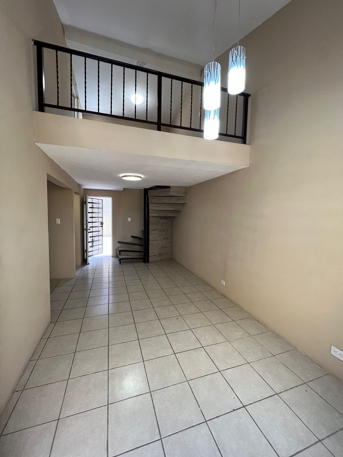 House in El Águila, Tijuana, photo 6 of 17