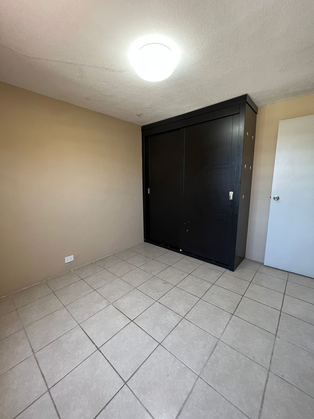 House in El Águila, Tijuana, photo 11 of 17