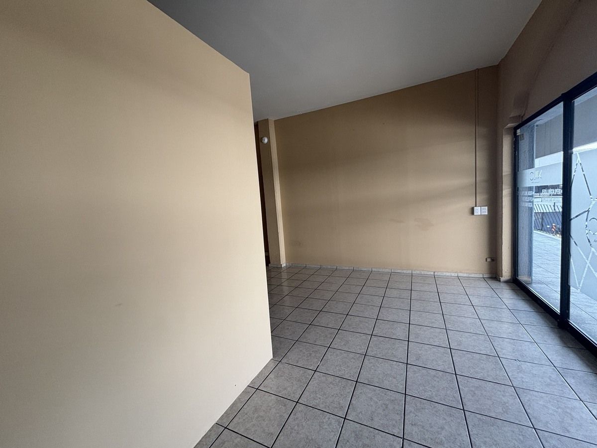 LOCAL COMERCIAL EN RENTA ZAPOPAN