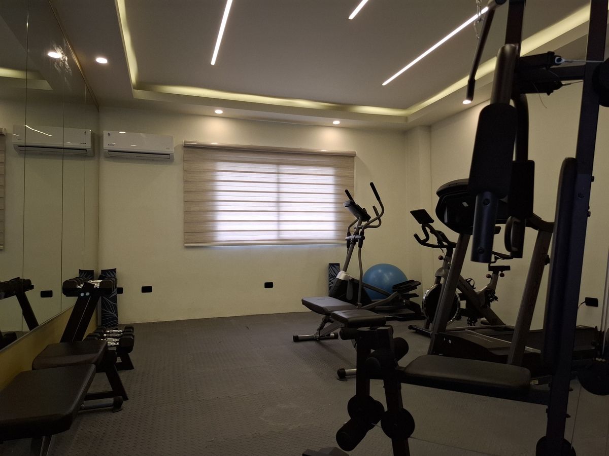 Gym, foto 8 de 20