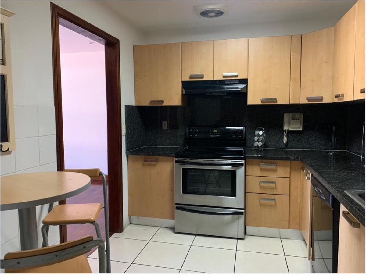 Apartamento en Zona 10, Guatemala, foto 13 de 22