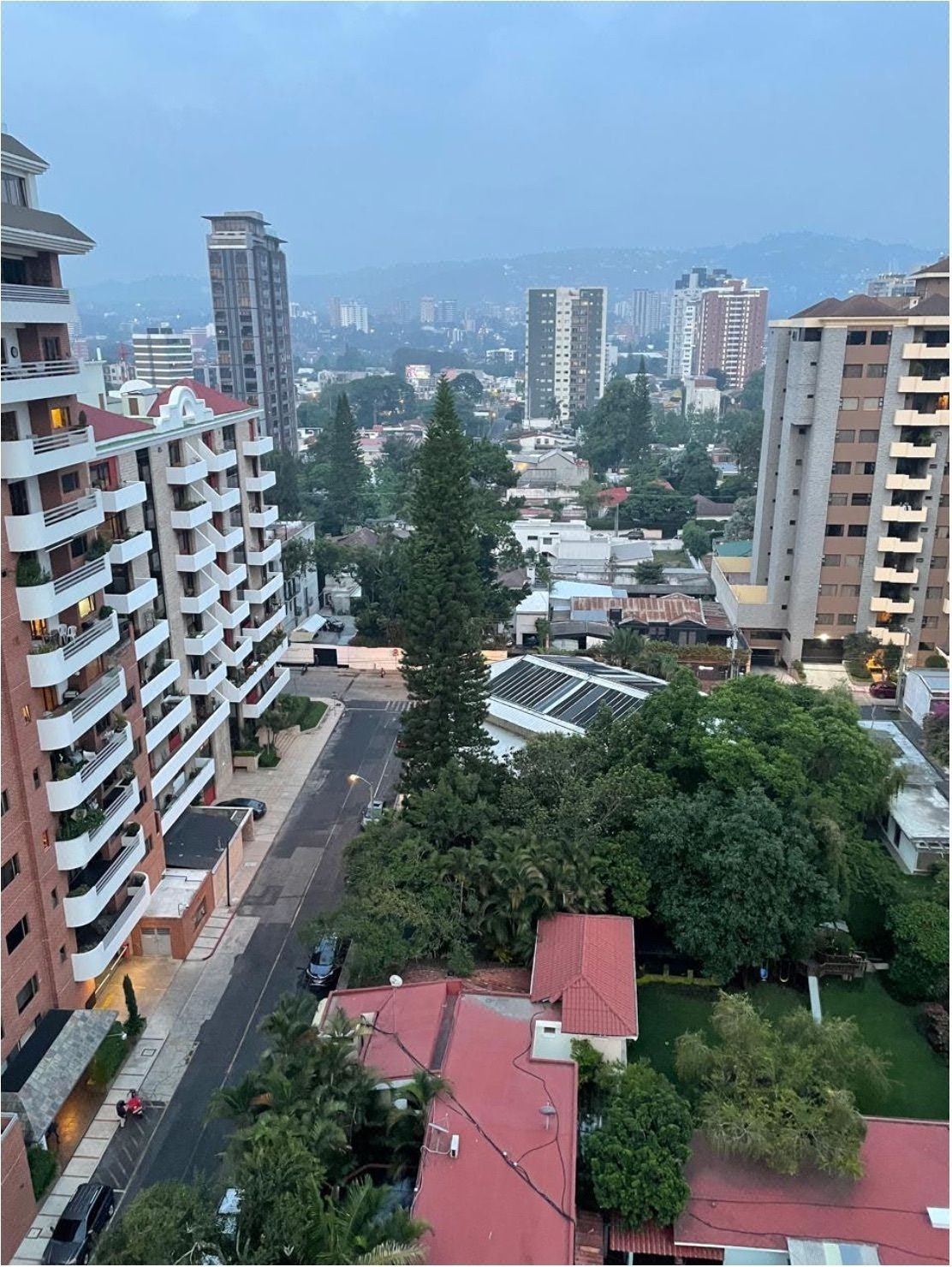Apartamento en Zona 10, Guatemala, foto 18 de 22