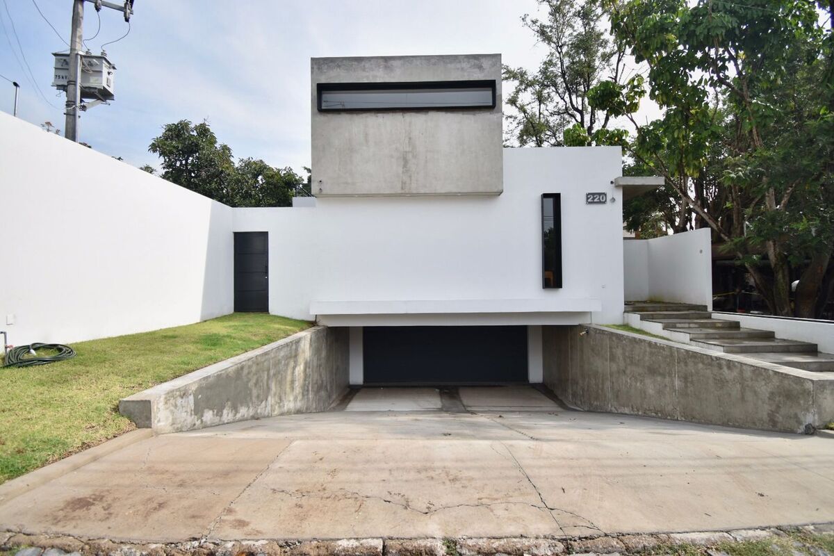 1 de 32: Casa en Venta en Fracc Los Gavilanes