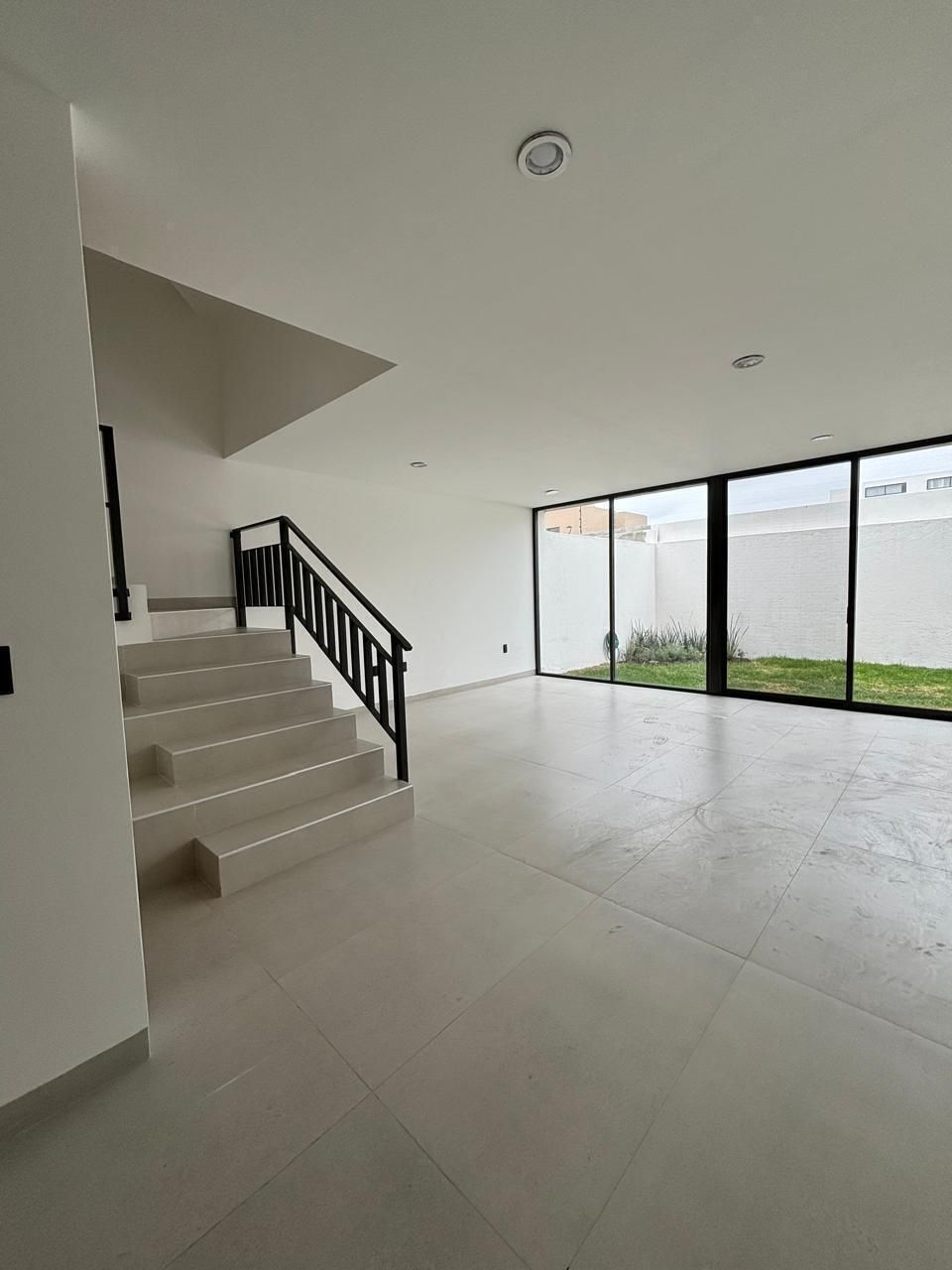 Venta de casa en La Cofradía, La Vista Residencial - foto 2