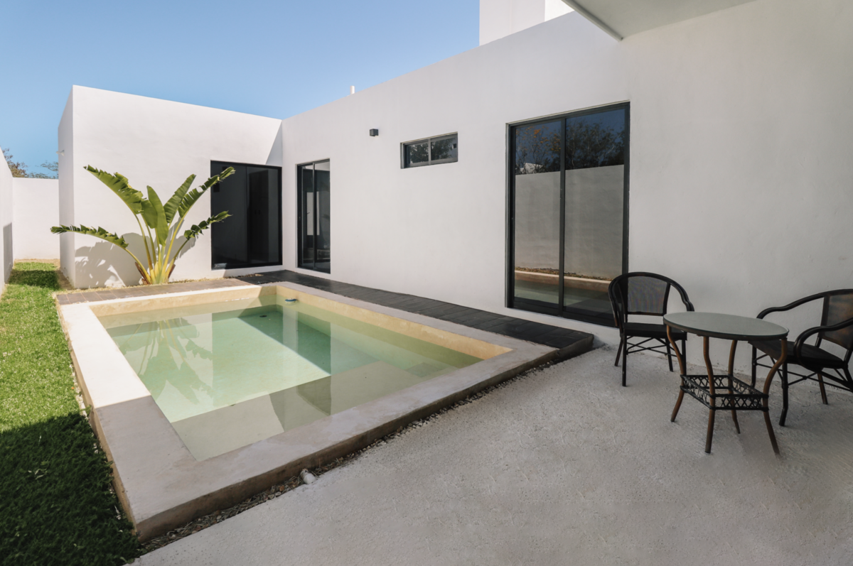 CASA EN VENTA EN PRADERAS DEL MAYAB , CONKAL.