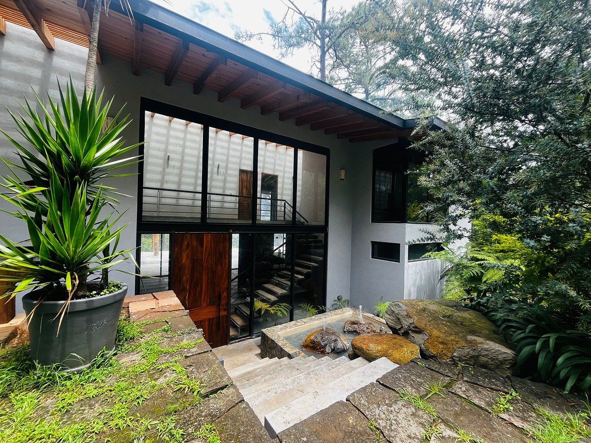 Casa en Valle de Bravo, Valle de Bravo, foto 2 de 28