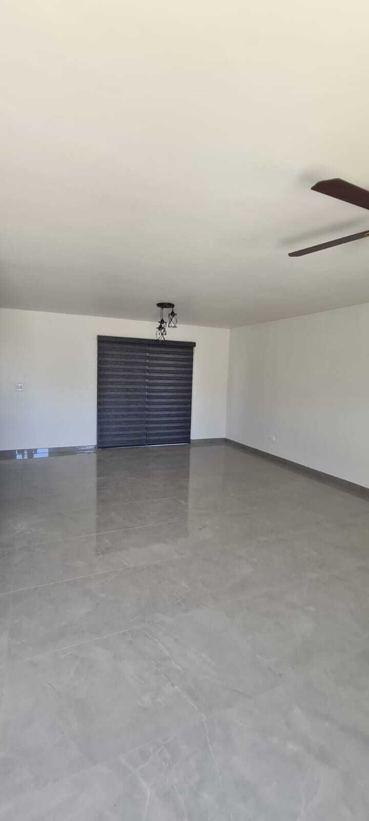 3 de 23: SALA-COMEDOR