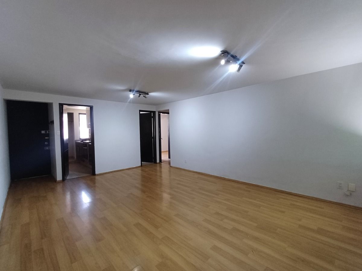 5 de 25: Sala comedor