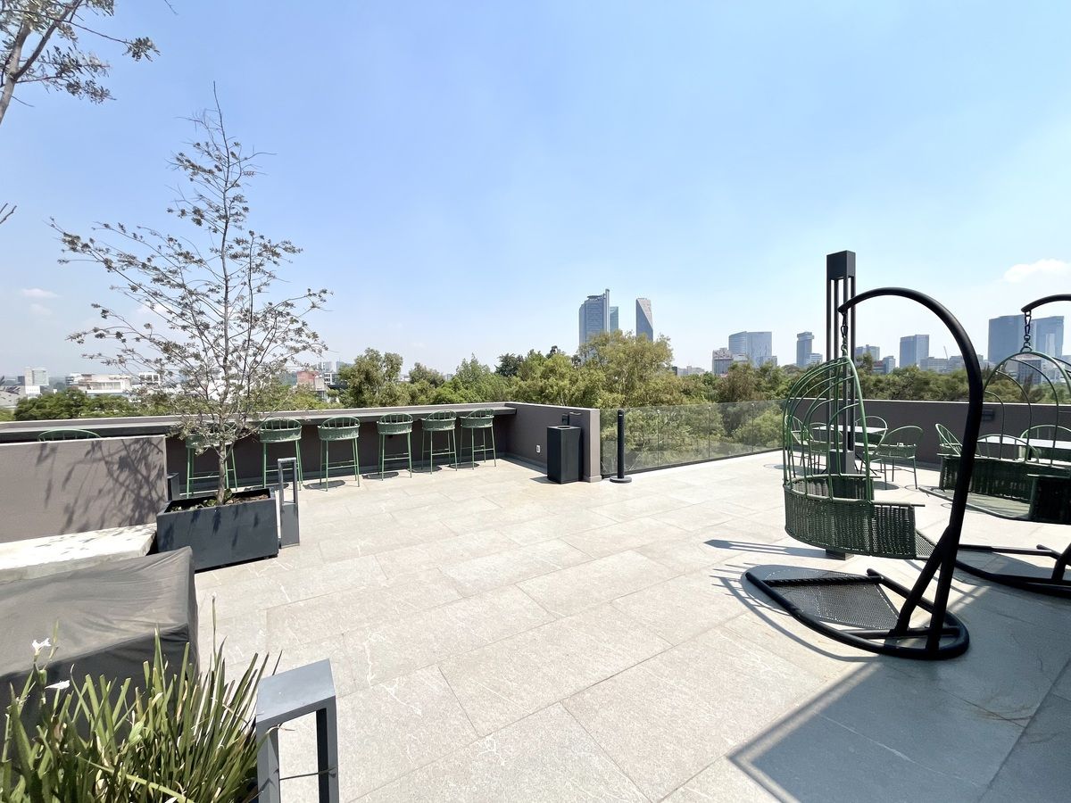 16 de 24: Roof garden con asadores y fogatero