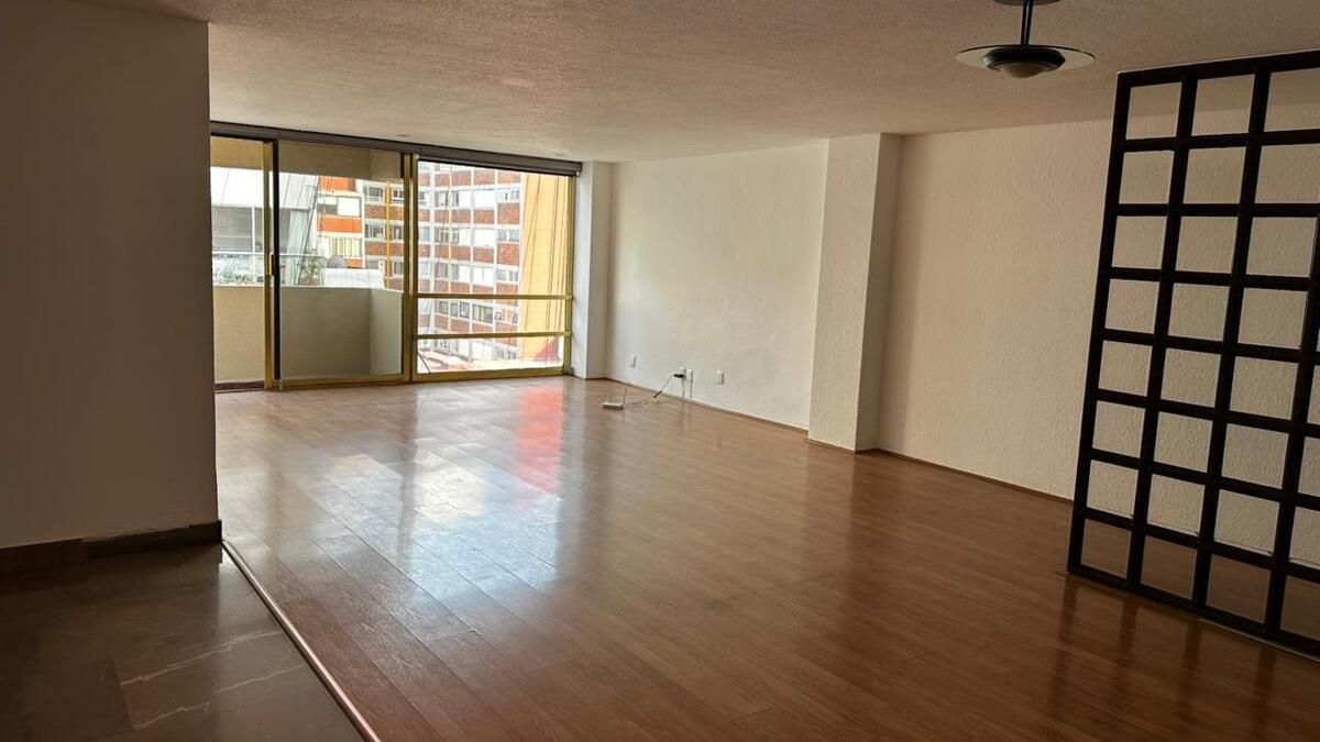 4 de 25: Sala comedor