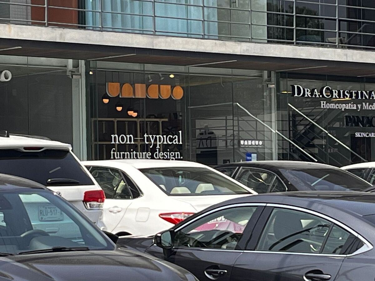 6 of 9: LOCAL COMERCIAL CENTRITO