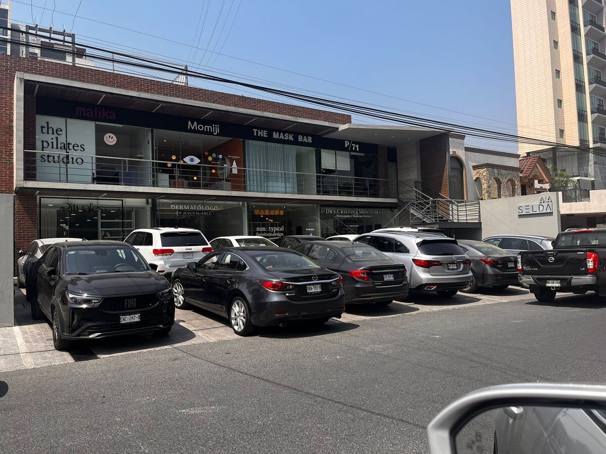 9 of 9: LOCAL COMERCIAL CENTRITO