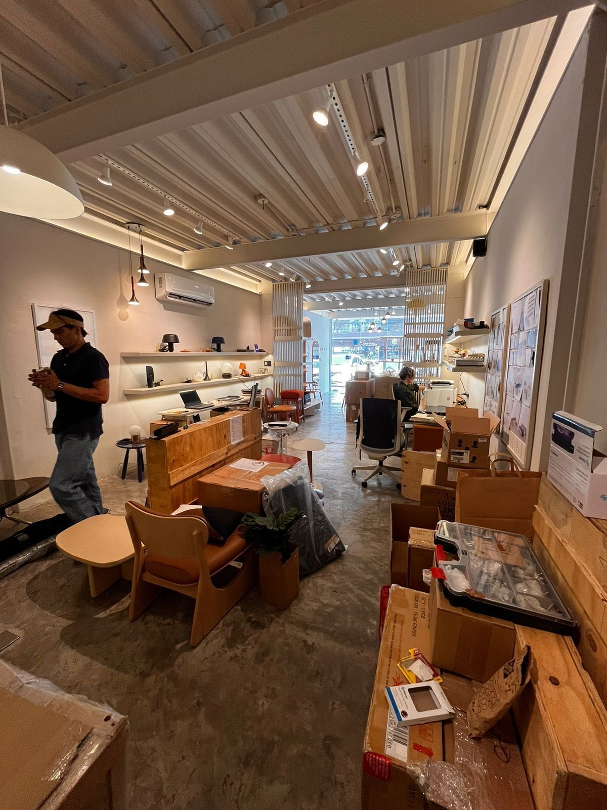 2 of 9: LOCAL COMERCIAL CENTRITO