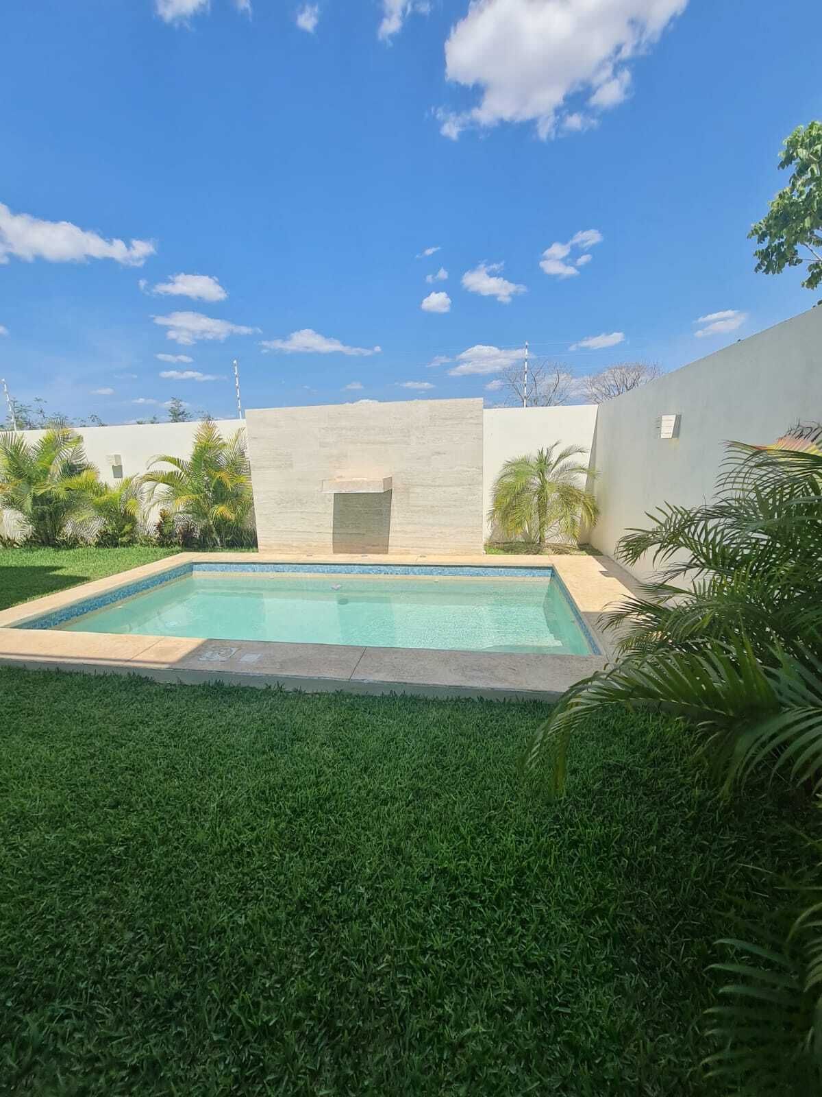 2 de 27: Piscina