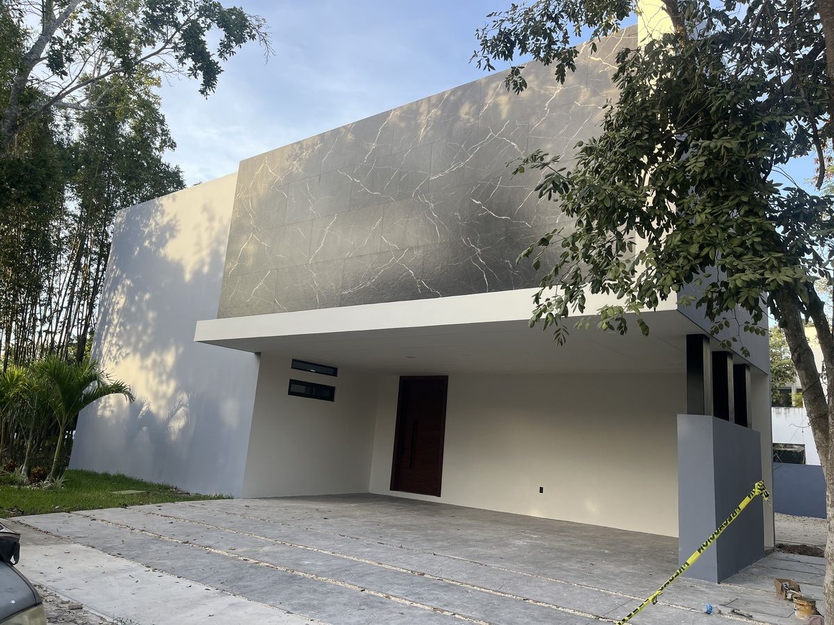 Venta  Casa Yucatan Country Club en Merida Yucatan