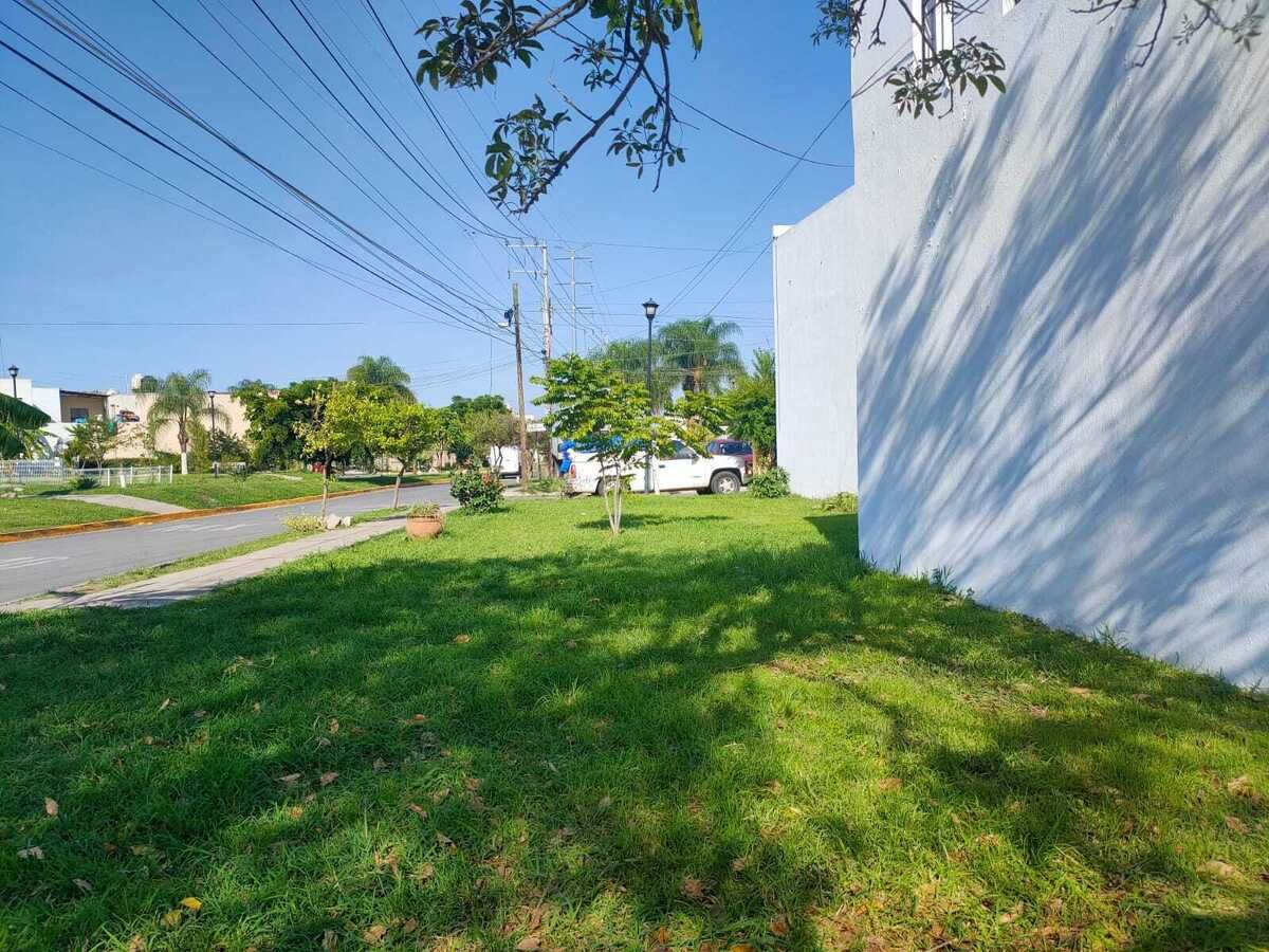Terreno habitacional en venta en La Llave, Tlaquepaque - foto 2