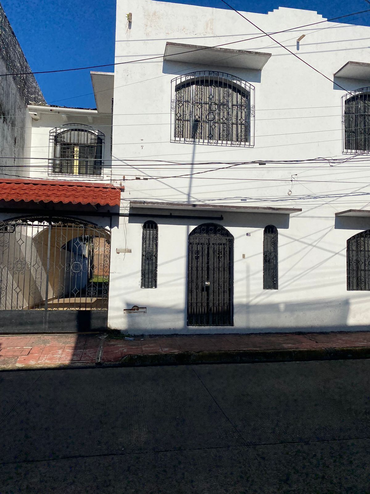 https://assets.easybroker.com/property_images/4536427/76075432/EB-QK6427.jpg?version=1717957062