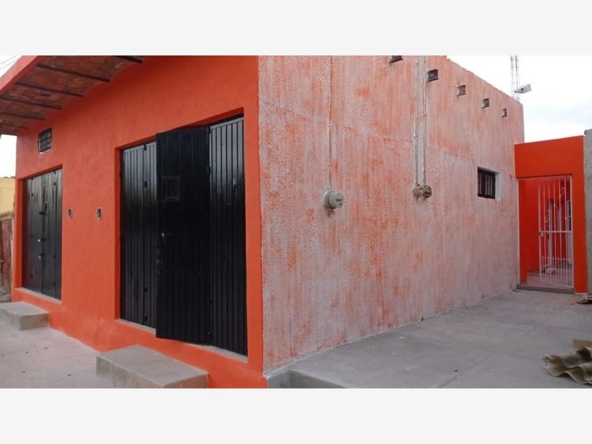 Casa con 2 Locales En Venta sobre Av principal en San José del 15! - foto 2