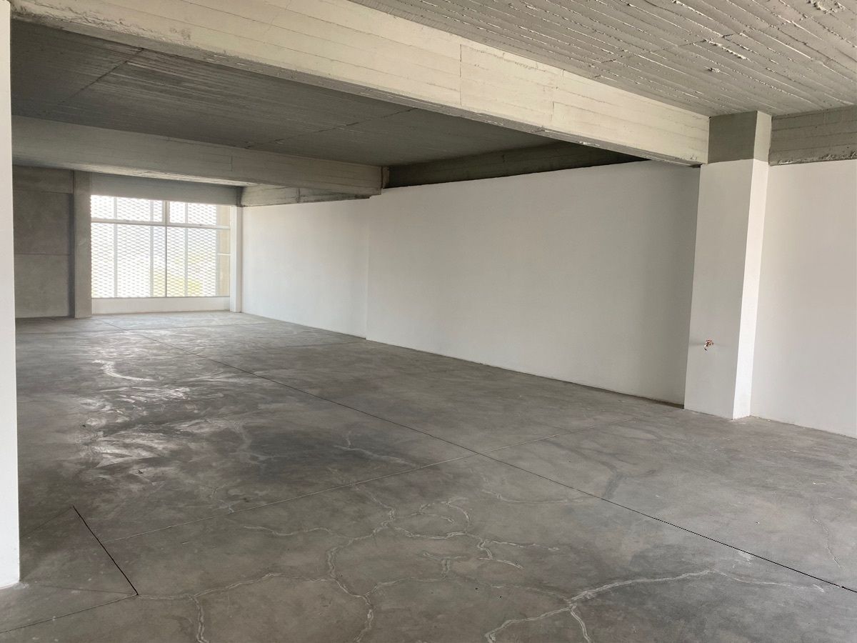 Oficina en venta y renta Cuauhtemoc obra gris**