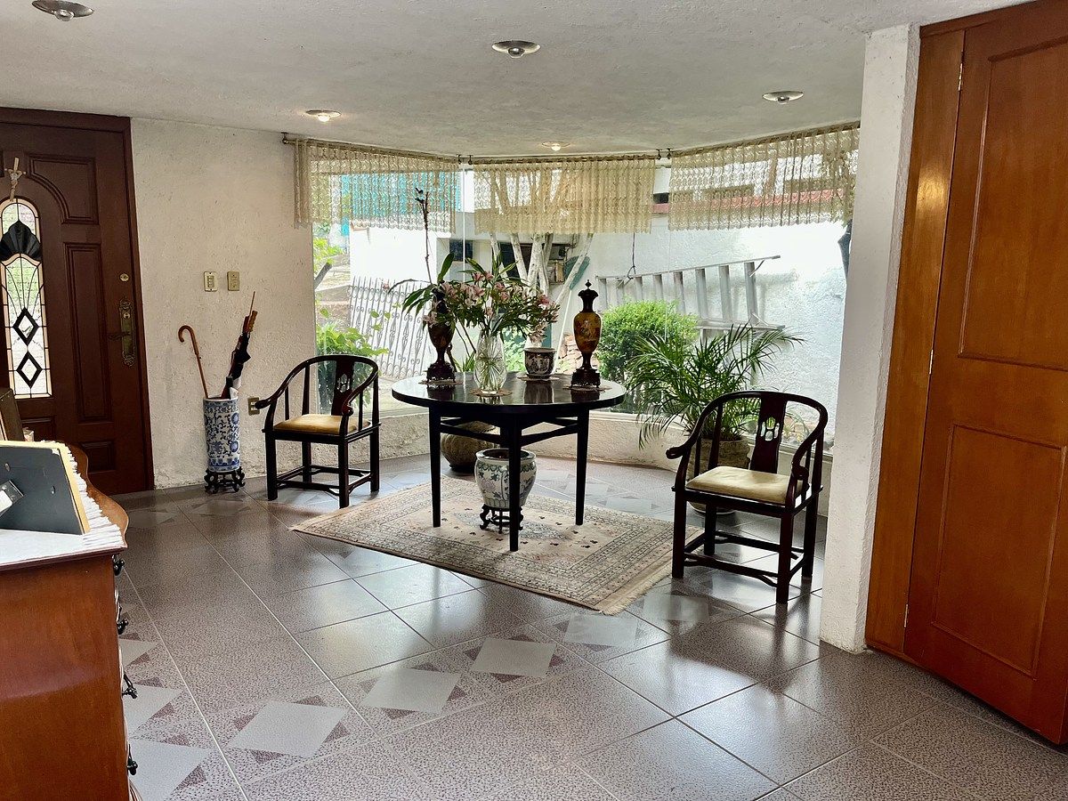 10 de 18: Entrada principal