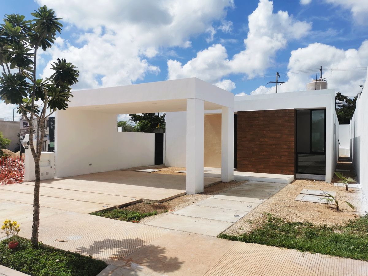 Casa en Venta de una Planta en Mérida Yucatán en Privada con Amenidades