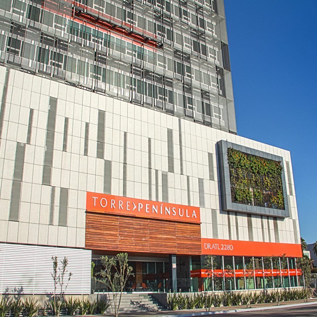 Renta oficina en Zona Rio!