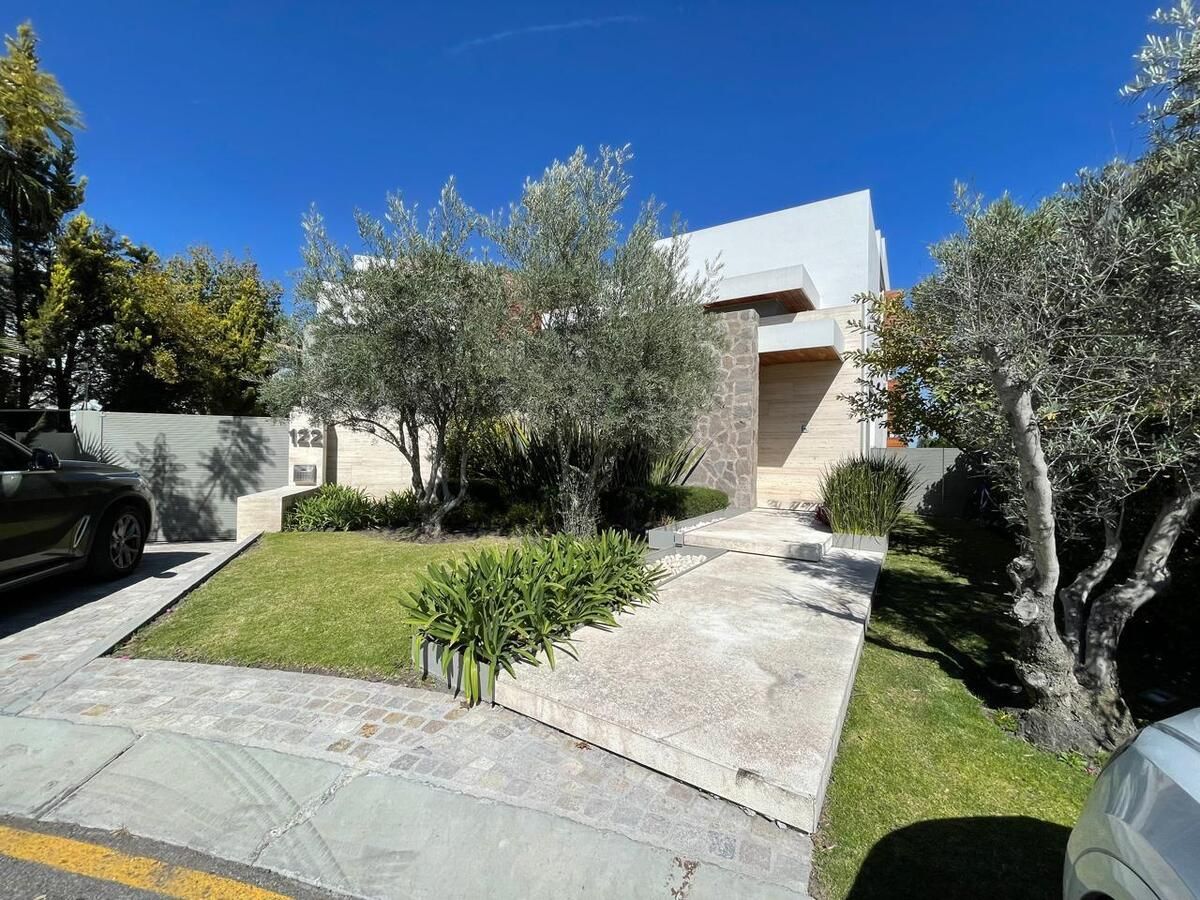 Casa en El Campanario, Querétaro, foto 2 de 15