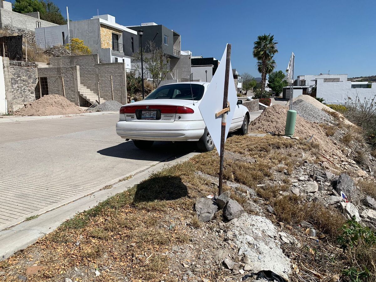 Venta Terreno, 300 m2 Real de Juriquilla, Querétaro