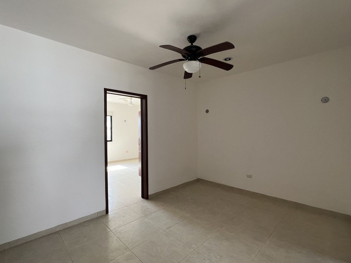 House in Gated Community in Cocoyoles, Mérida, photo 9 of 17