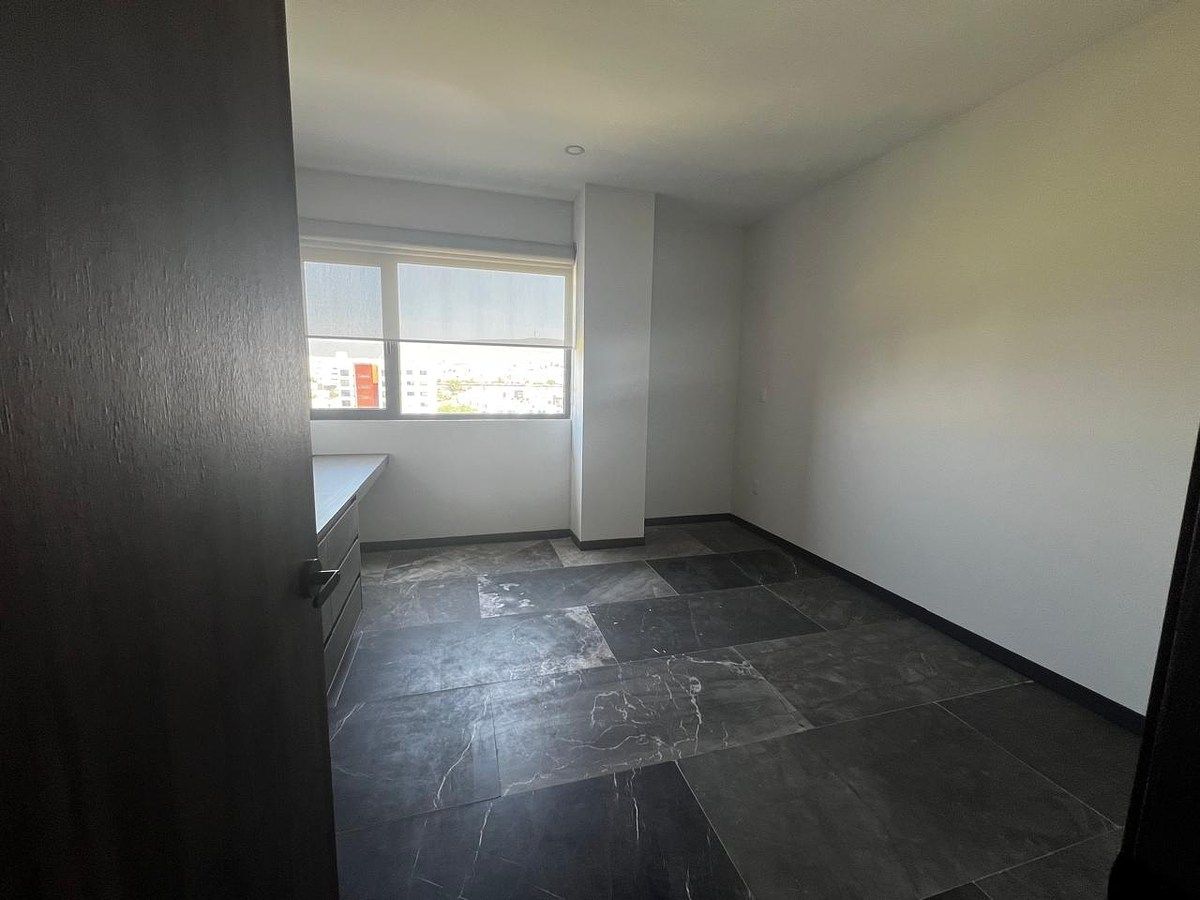 Apartment in La Vista Residencial, Querétaro, photo 18 of 32
