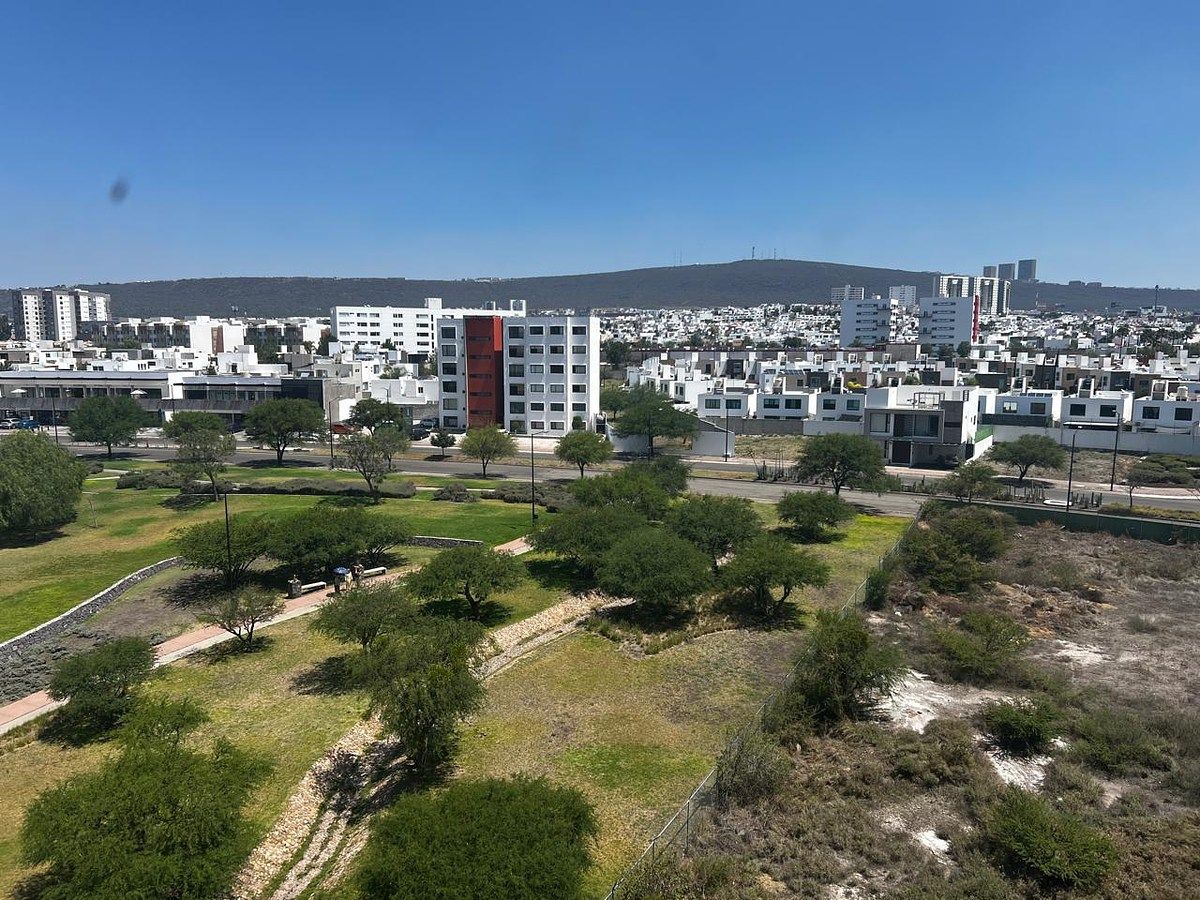 Apartment in La Vista Residencial, Querétaro, photo 23 of 32