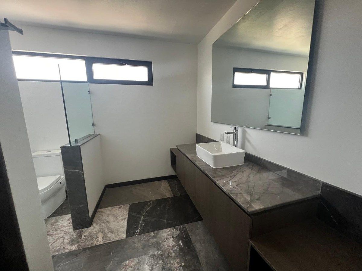 Apartment in La Vista Residencial, Querétaro, photo 26 of 32