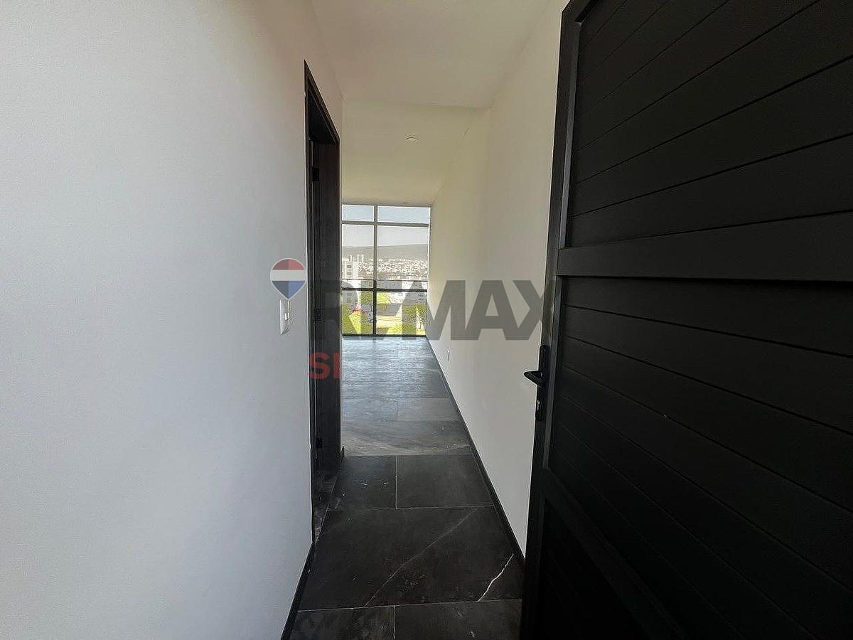Apartment in La Vista Residencial, Querétaro, photo 3 of 32