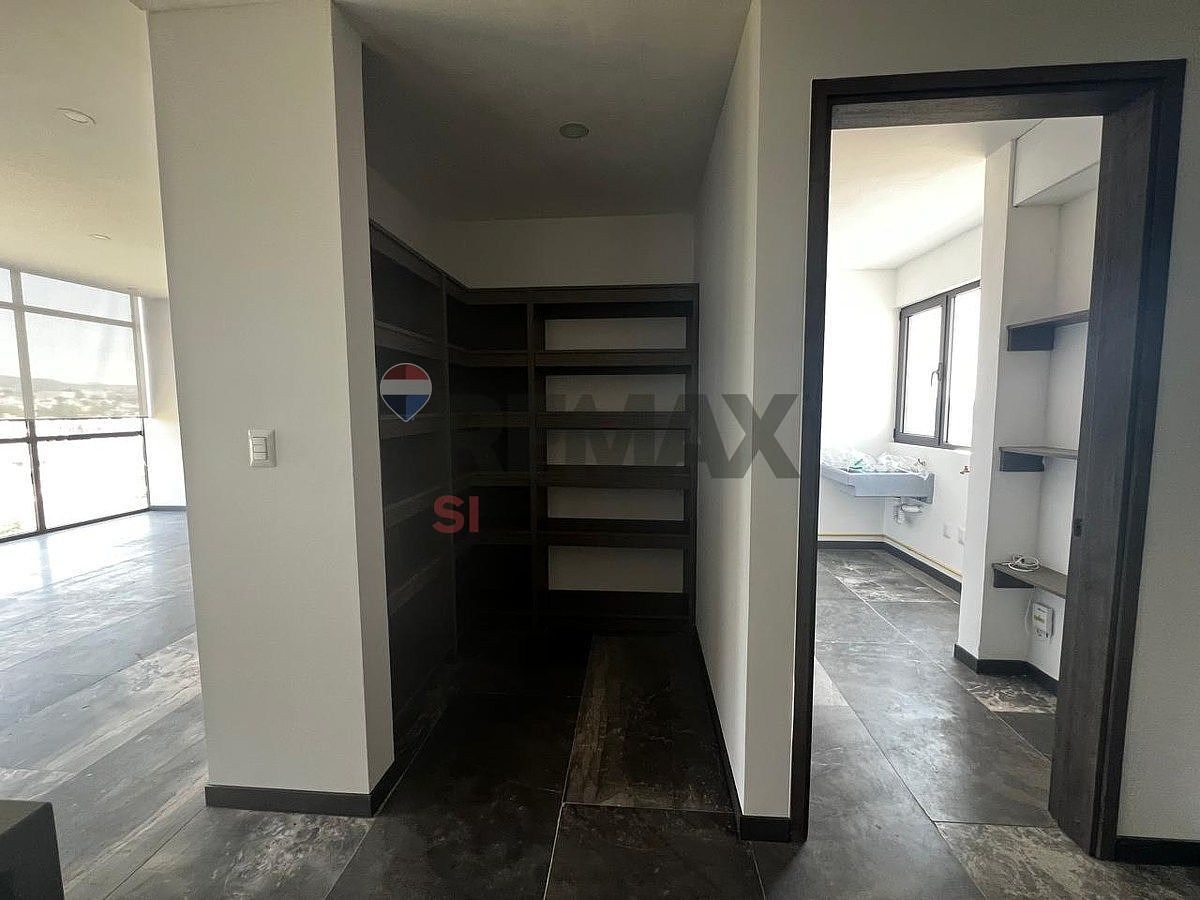 Apartment in La Vista Residencial, Querétaro, photo 9 of 32