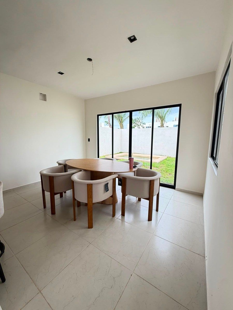 House in Tixcacal, Mérida, photo 2 of 18
