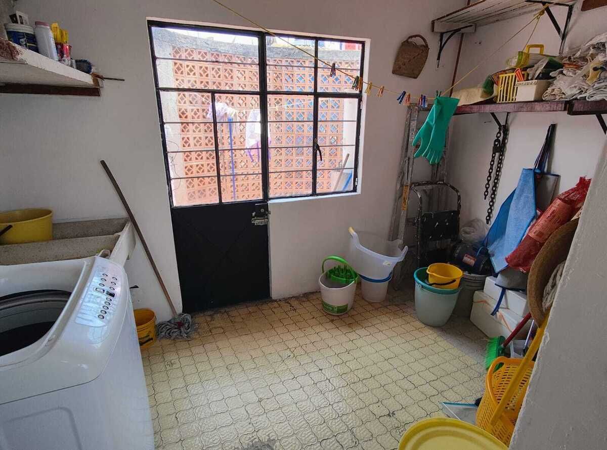 25 de 25: Cuarto de lavado