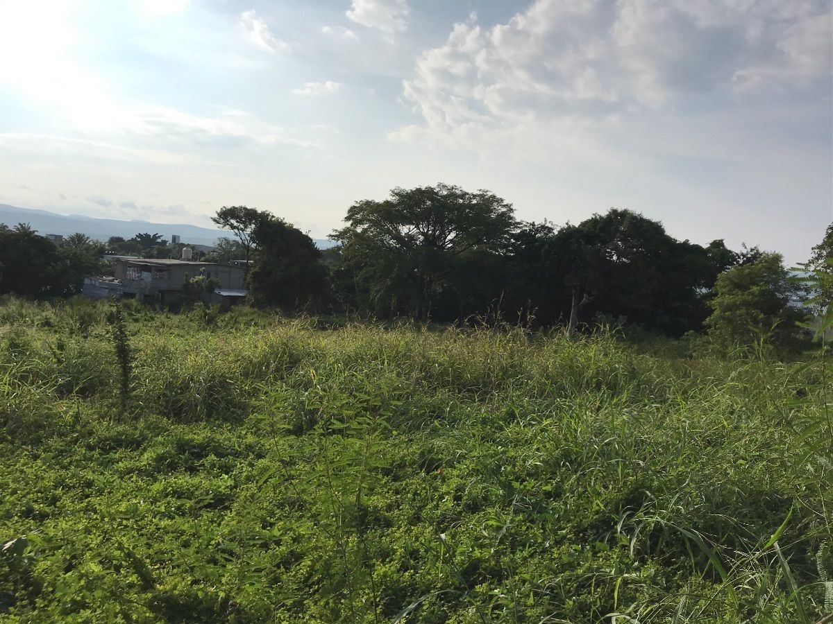 Terreno en venta Loma Bonita Terán, construcción de quinta