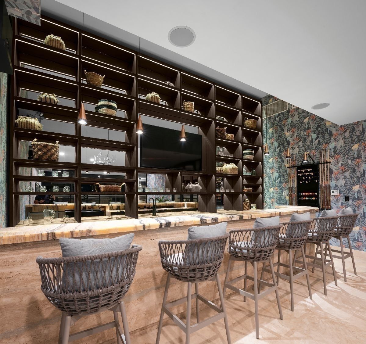 5 of 9: Restaurant