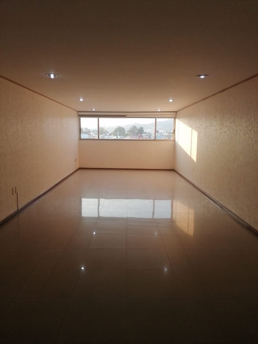 3 de 14: Estancia sala/comedor