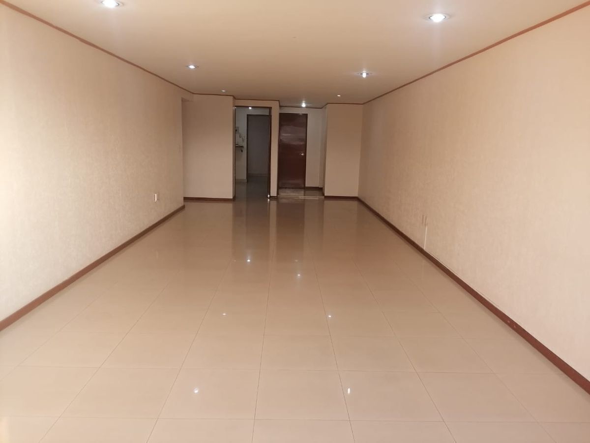 2 de 14: Estancia sala/comedor