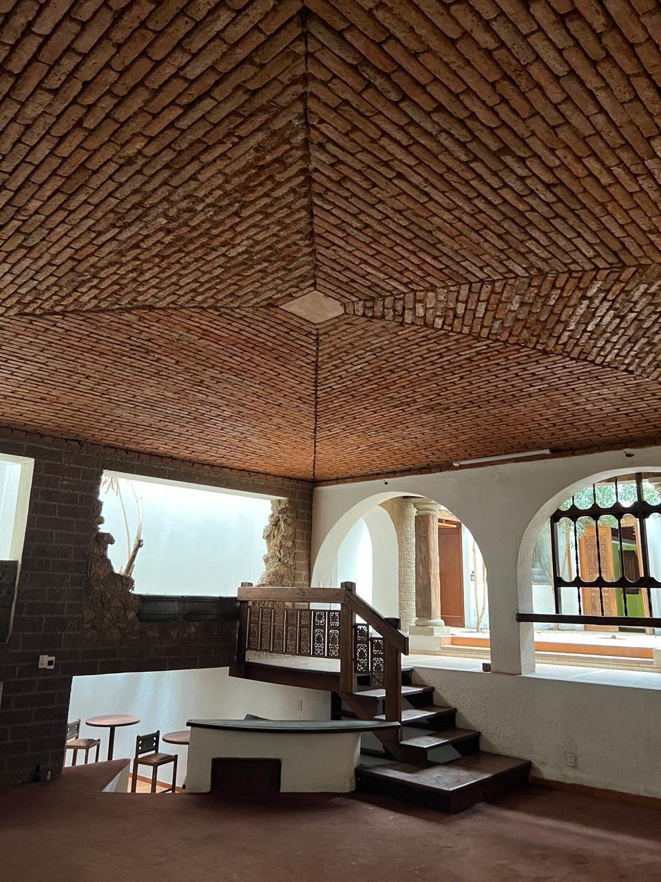 2 of 15: sala