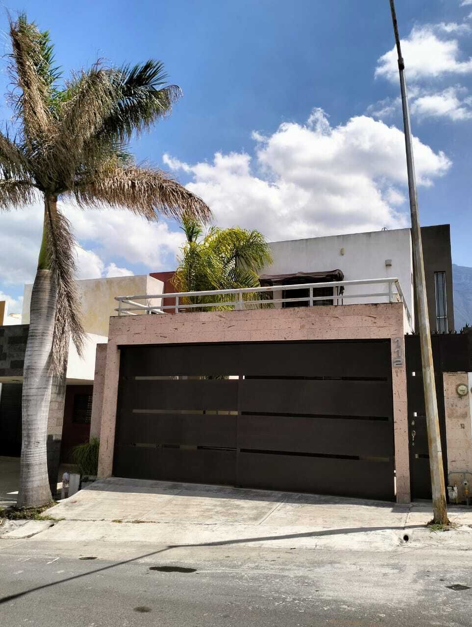 Casa em Cumbres del Sol, Monterrey, foto 3 de 27