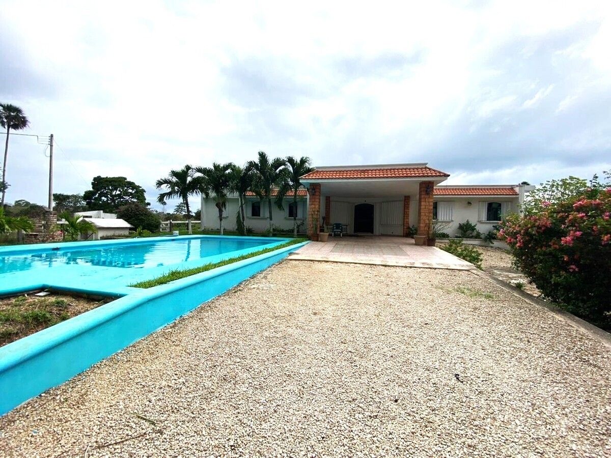 https://assets.easybroker.com/property_images/4558381/76490201/EB-QM8381.jpg?version=1718824370