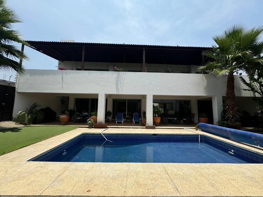 https://assets.easybroker.com/property_images/4560221/76525249/EB-QN0221.jpg?version=1718861324