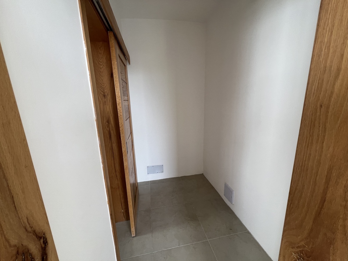 Property view 10